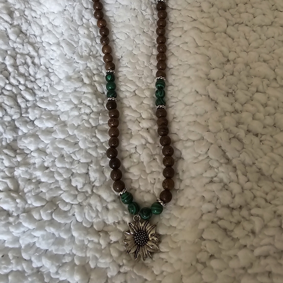 Spiritual bead necklace - Picture 2 of 2